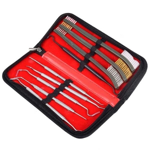 Набір щіток та шкребків для чищення зброї