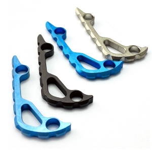 Титановий спейсер для ножа Benchmade Bugout 535